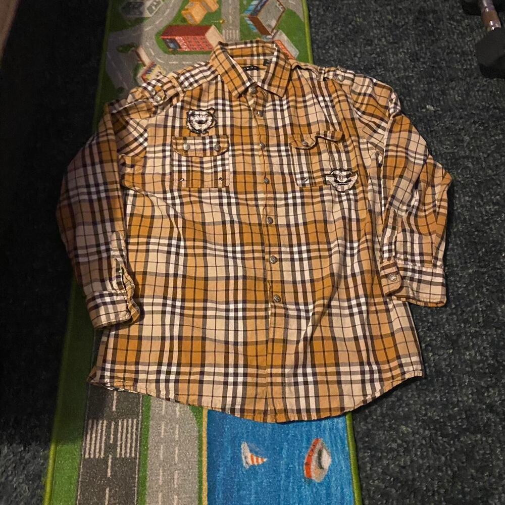 Taikun brown button up shirt